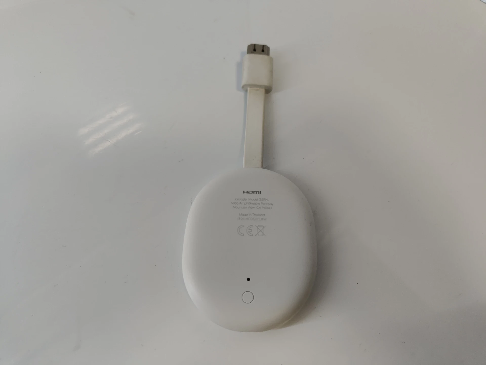 google-chromecast-model-gzrnl-stan-11323-2