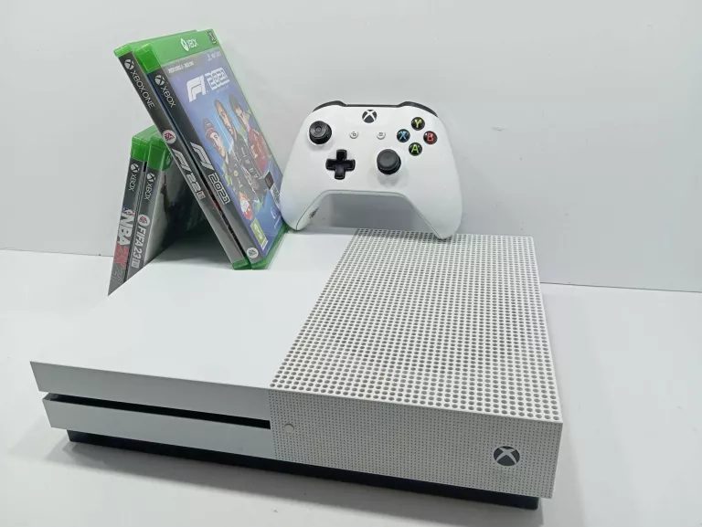 KONSOLA XBOX ONE S 500GB + GRY