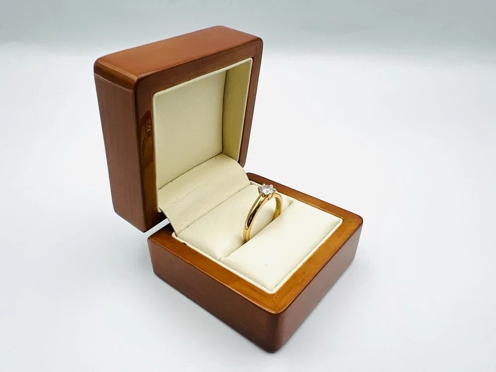 zloty-pierscionek-z-cyrkonia-w-292g-pr-585-rozm-20-material-15835-2