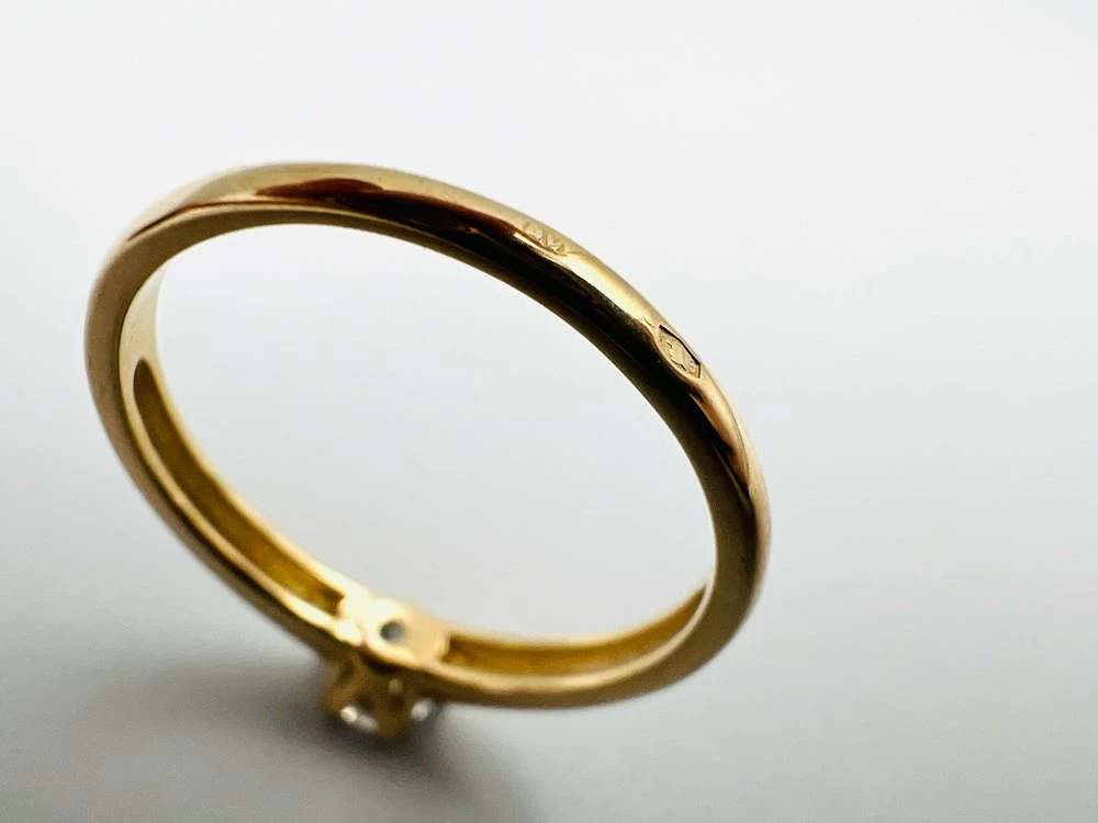 zloty-pierscionek-z-cyrkonia-w-292g-pr-585-rozm-20-kolor-dominujacy-205826-225106