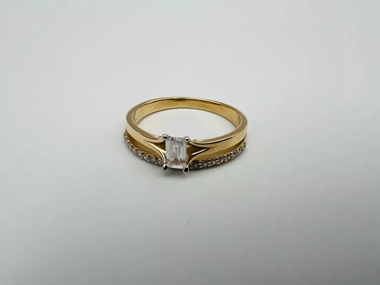 zloty-pierscionek-z-cyrkonia-w-330g-pr-585-rozm-19-waga-010