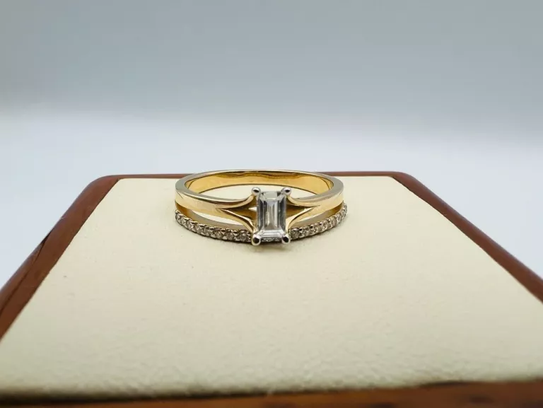 zloty-pierscionek-z-cyrkonia-w-330g-pr-585-rozm-19-kamien-17088-524288