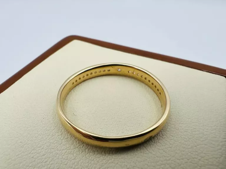 zloty-pierscionek-z-cyrkoniami-w-236g-pr-585-rozm-21-material-15835-2