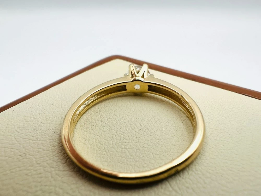 zloty-pierscionek-z-cyrkonia-w-292g-pr-585-rozm-20-rozmiarsrednica-wew-mm-372-1