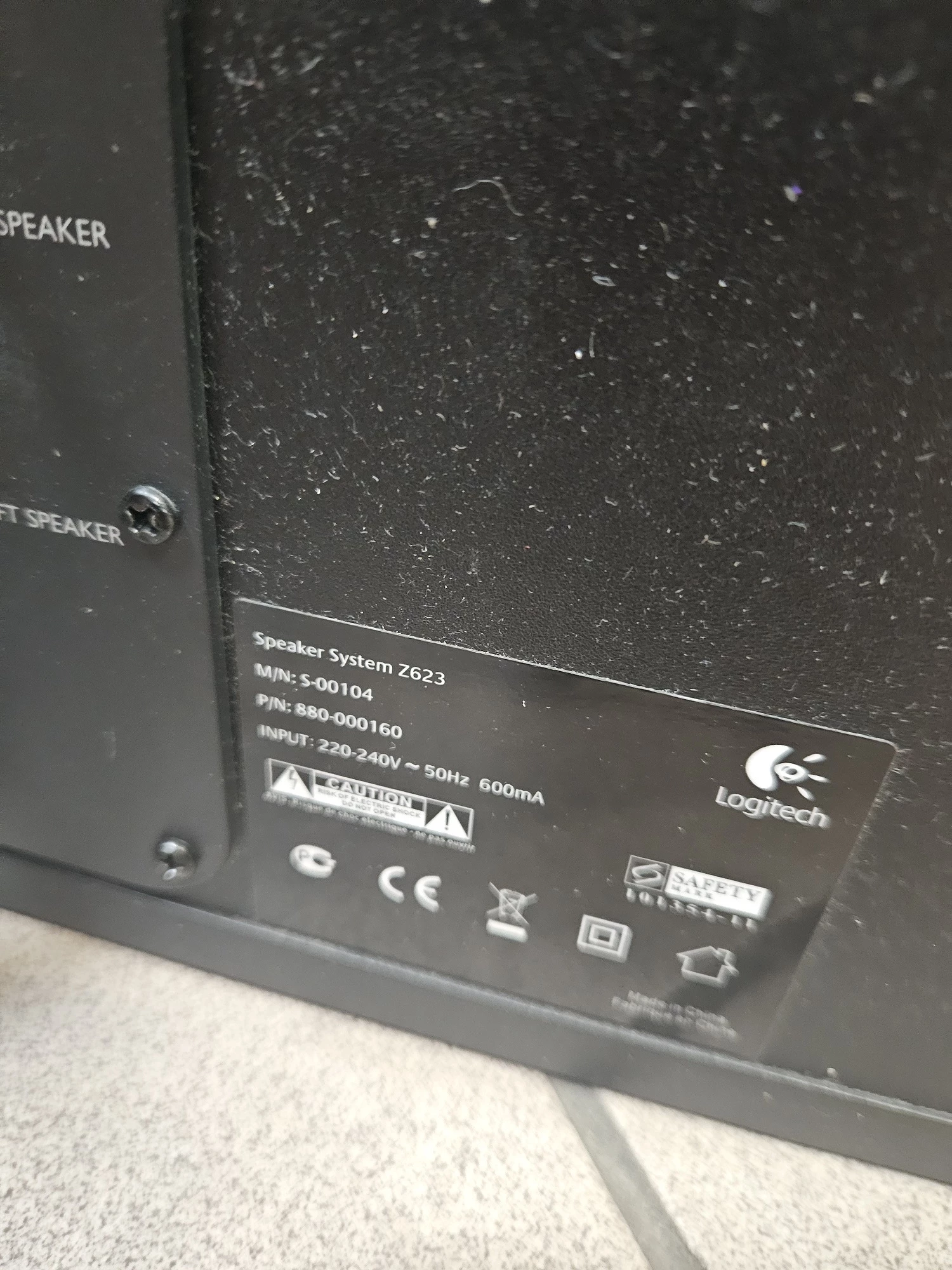 glosniki-logitech-21-z623-thx-speaker-system-kod-producenta-980-000404