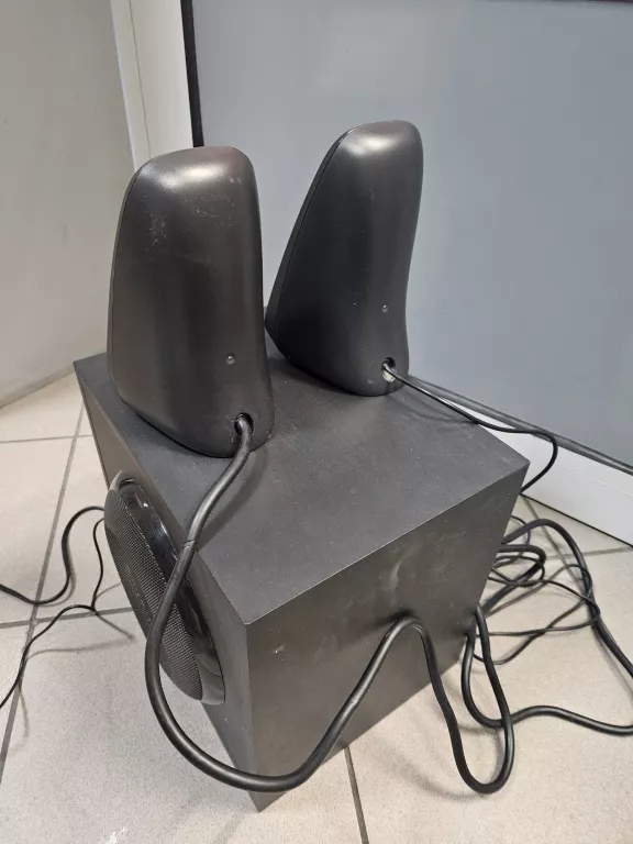 glosniki-logitech-21-z623-thx-speaker-system-product-id-e2d21aef-4a9c-4e34-a22a-c0712e9093d1