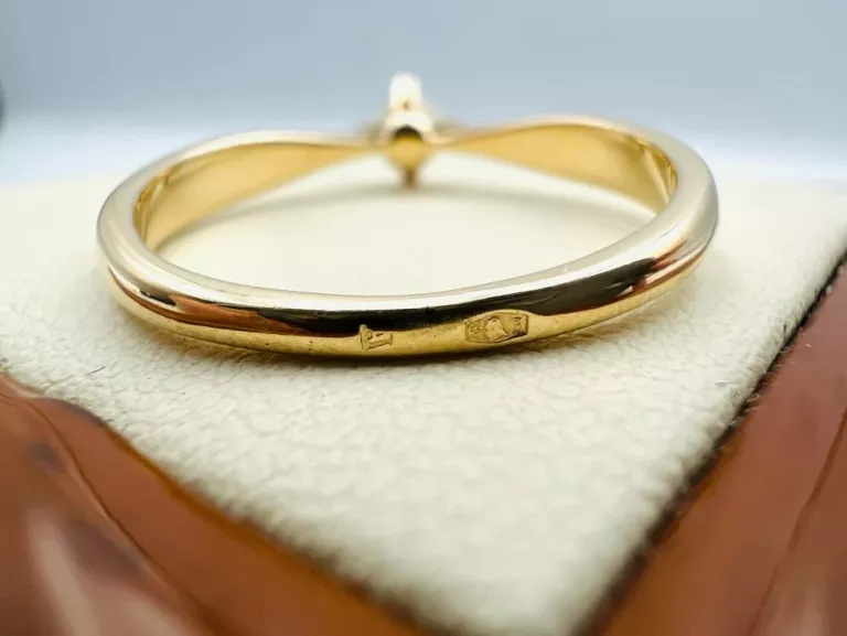 ZŁOTY PIERŚCIONEK Z CYRKONIA W 2,58G PR 585 ROZM 19