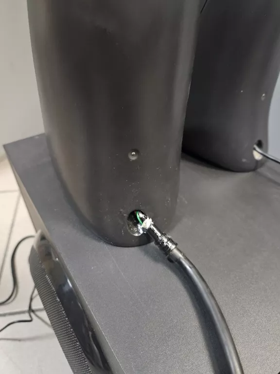 glosniki-logitech-21-z623-thx-speaker-system-saturna-41-glogow