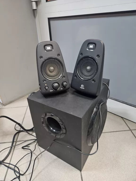LOGITECH 2.1 Z623 THX SPEAKER SYSTEM