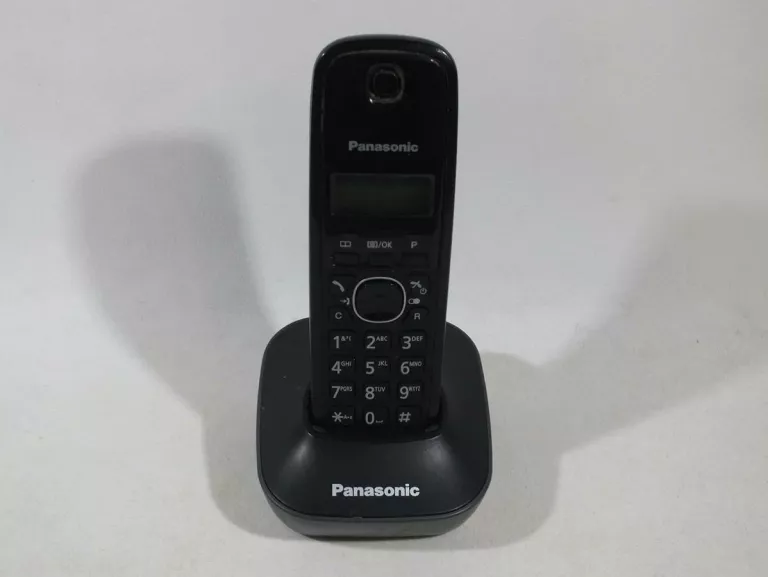 TELEFON STACJONARNY PANASONIC +STACJA ŁADOWANIA