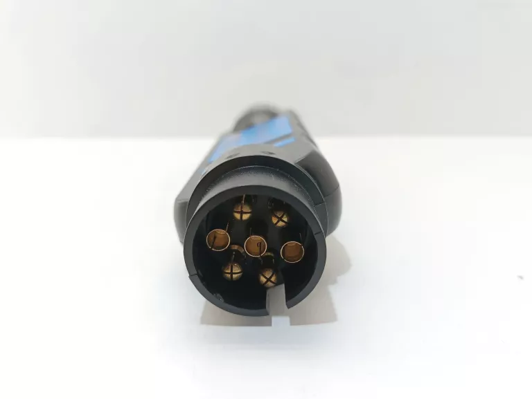 TESTER GNIAZDA WTYCZKI PRZYCZEPY 7 PIN NA BATERIE PRZYCZEPA LAWETA AUTO