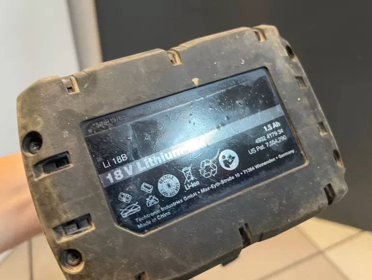 ZACISKARKA AKUMULATOROWA DO RUR HENCO M-BMINI3+AKU+ŁAD+4ROZMIARY
