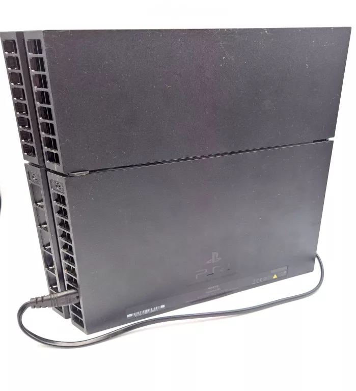KONSOLA PS4 CUH-1216B 1TB + PAD