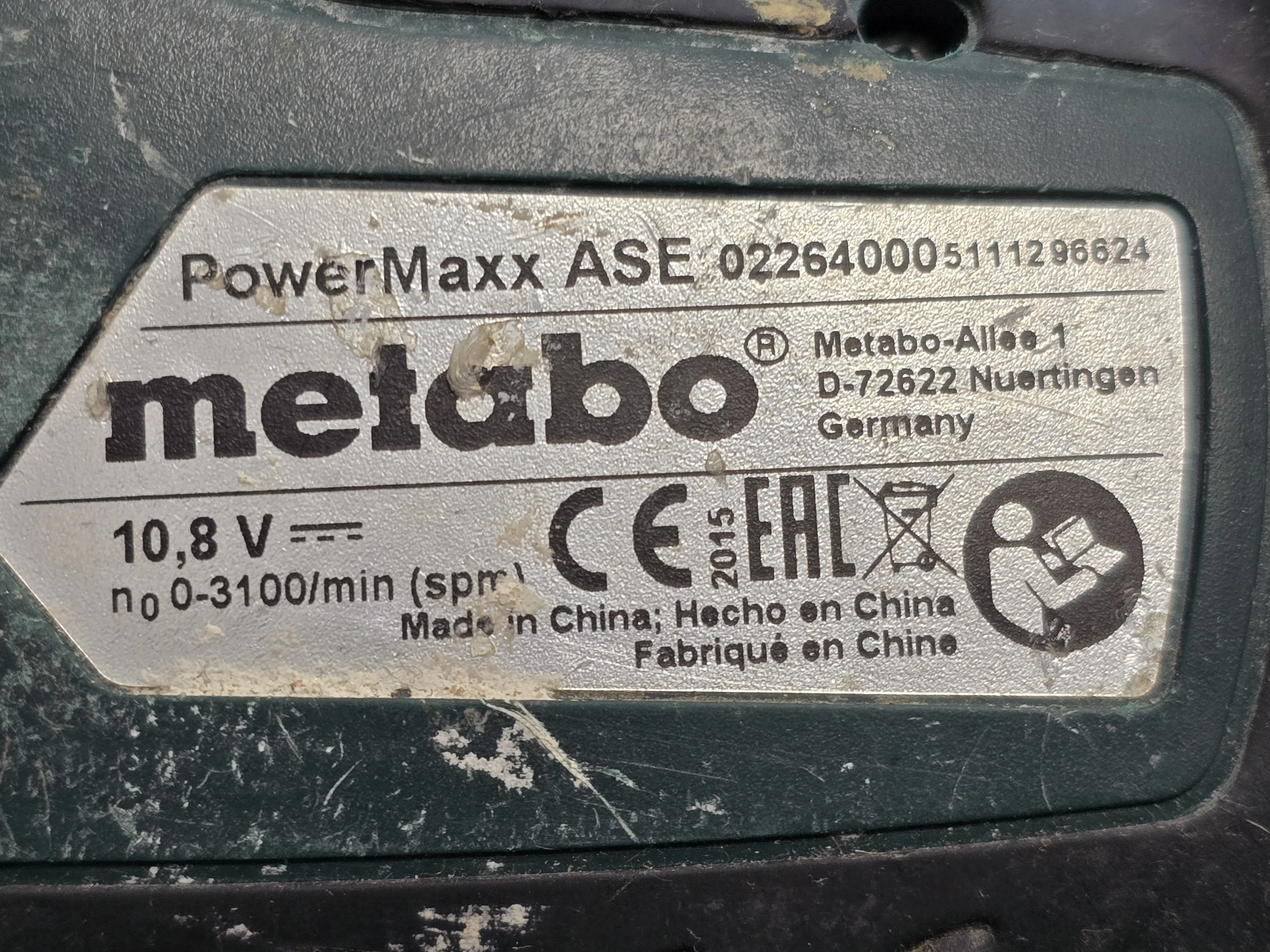 mala-pila-szablasta-metabo-powermaxx-ase-108v-3100rpm-2x-aku-ladowarka-dlugosc-skoku-1600