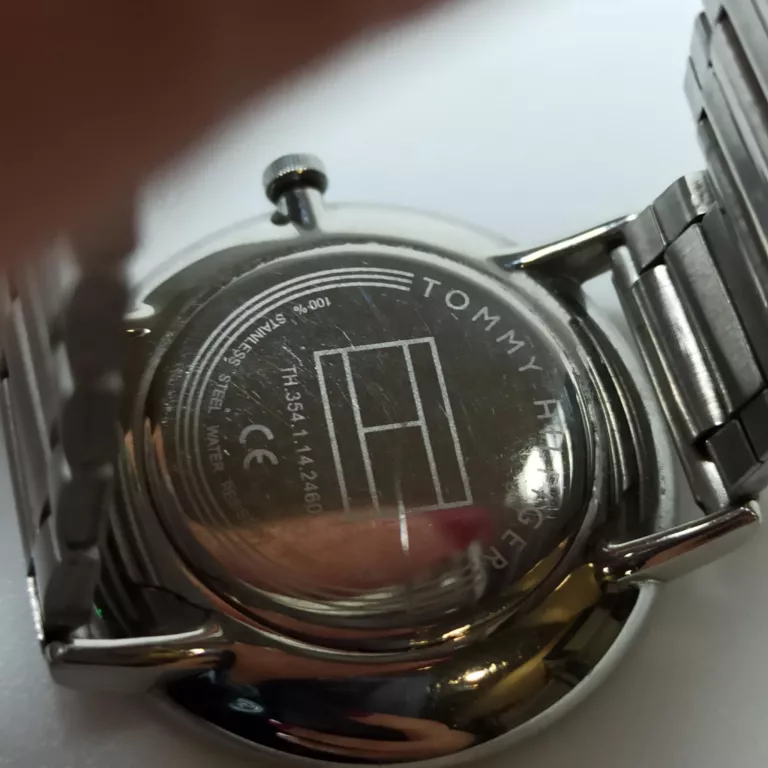 TOMMY HILFIGER TH354.1.14.2460