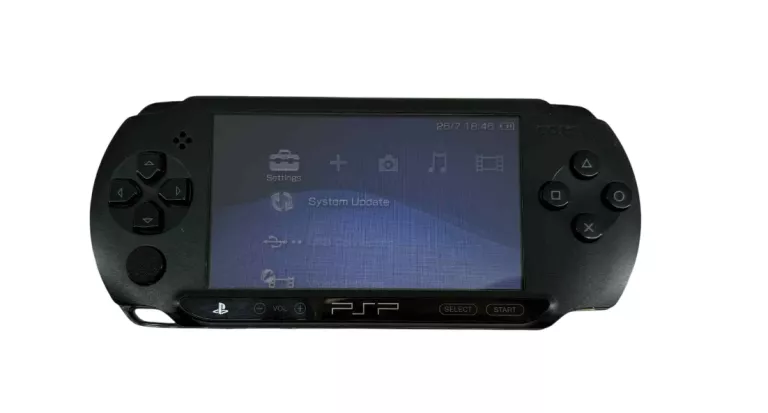 KONSOLA PSP CLASSIC + 4 GRY
