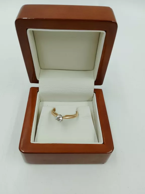 elegancki-pierscionek-ze-zlota-proby-585262g-stan-11323-2