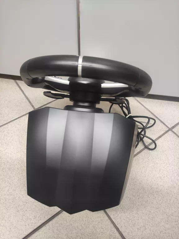 KIEROWNICA GENESIS SEABORG 400
