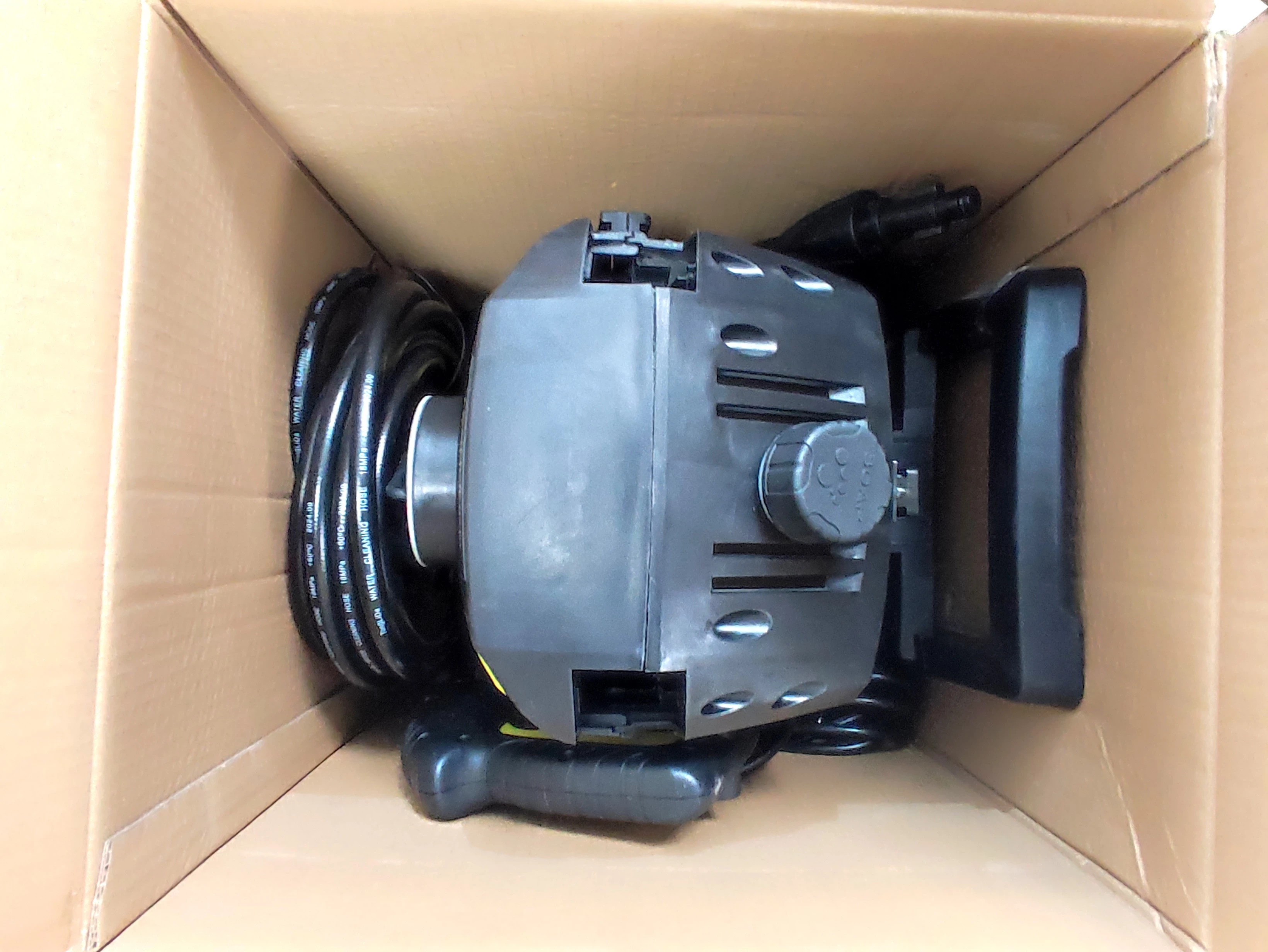 myjka-cisnieniowa-techliner-2200w-maksymalna-moc-150000