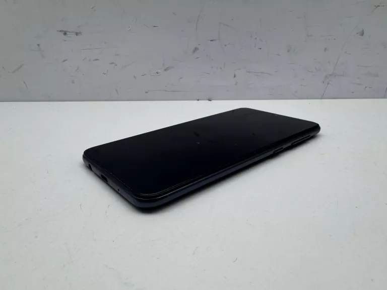 SAMSUNG GALAXY A10 2 GB / 32 GB 4G