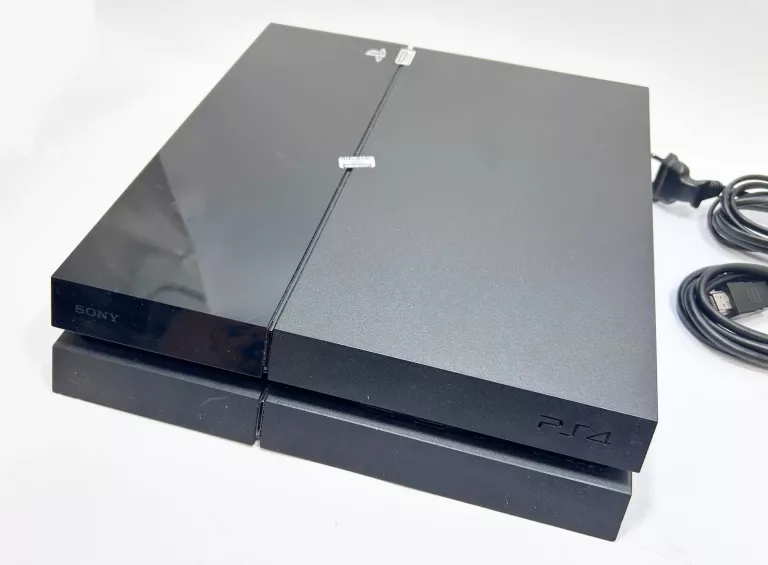 KONSOLA PS4 500GB ( CUH-1116A )