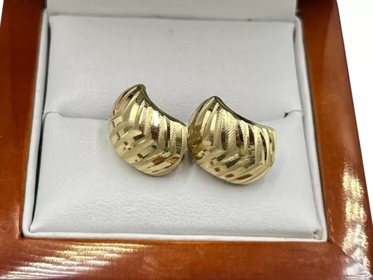 EFEKTOWNE ZŁOTE KOLCZYKI DIAMENTOWANE WG: 1,58GR, P:585