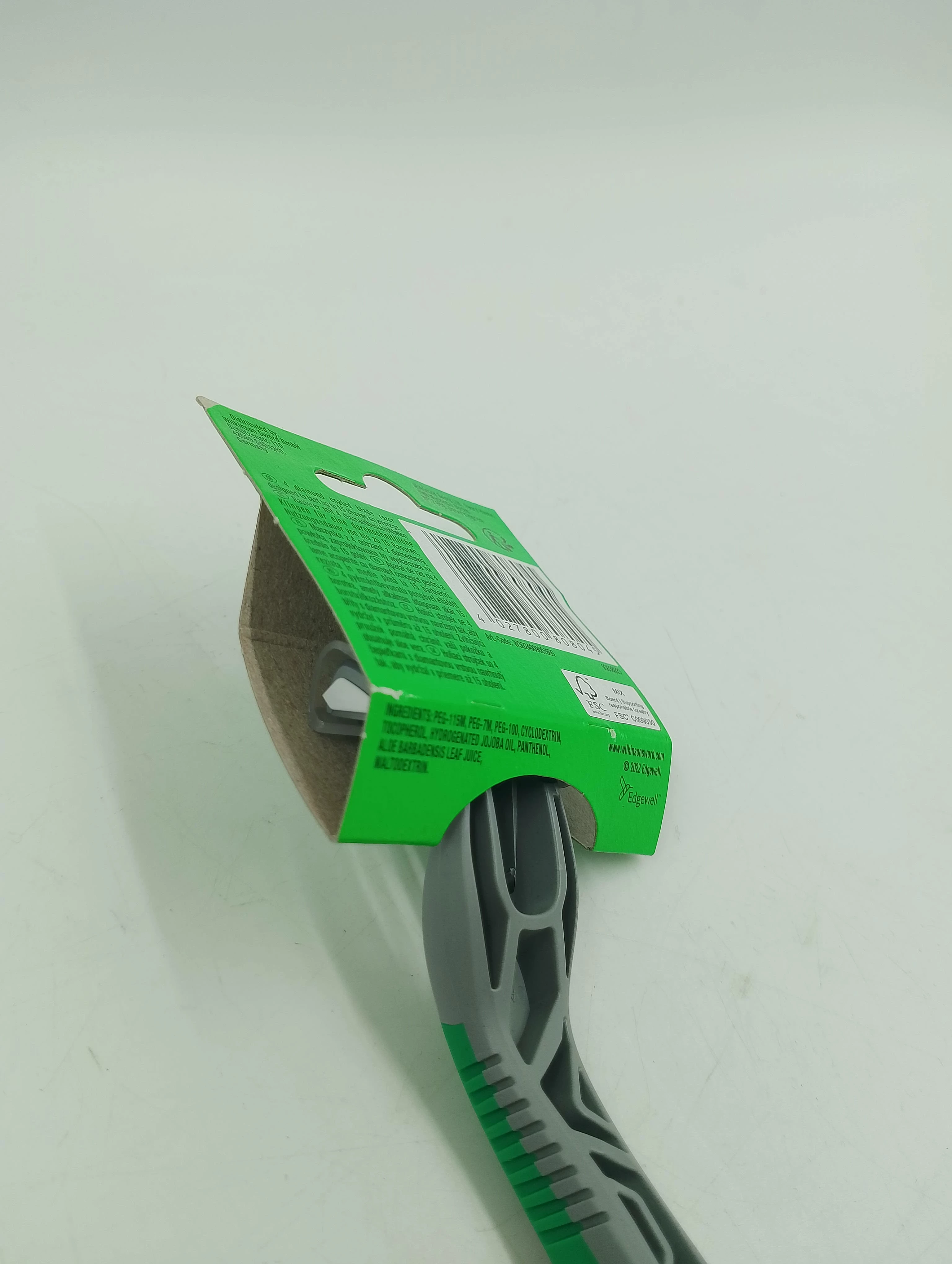 wilkinson-sword-quattro-essential-4-ostrza-maszynka-do-golenia-ruchoma-rodzaj-129922-2