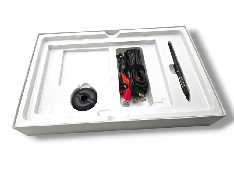 TABLET GRAFICZNY HUION KAMVAS 13 LCD TILT