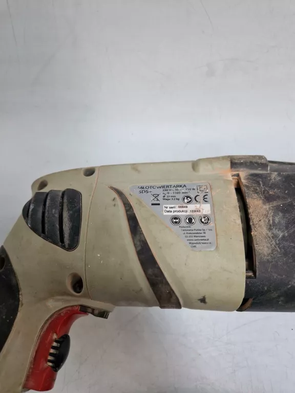MŁOTOWIERTARKA PERFORMANCE POWER SDS PLUS 710 W WALIZKA