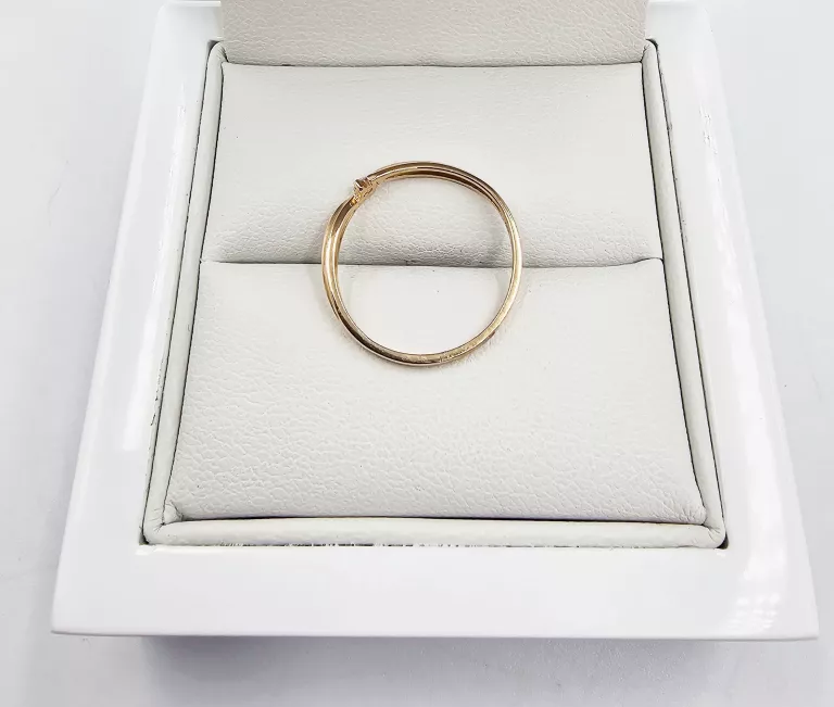 zloty-pierscionek-z-diamentem-108gr-p585-certyfikat-rozmiarsrednica-wew-mm-372-11