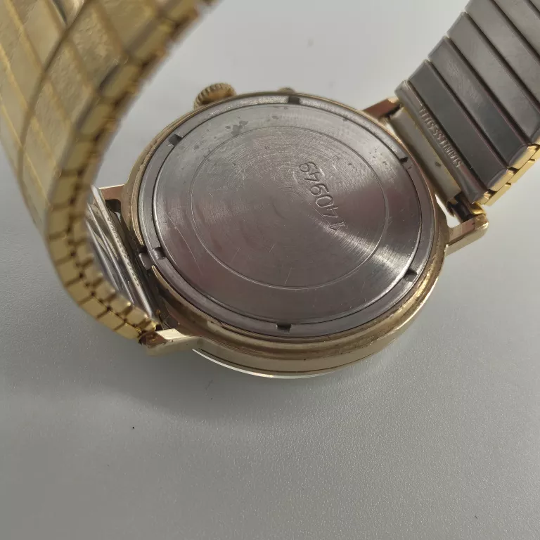 ZEGAREK SLAVA 26 KAMIENI 140949