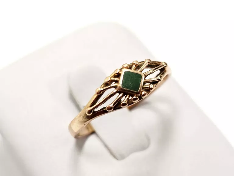 ZŁOTY PIERSCIONEK GREEN JADE 585 2,03G R:17