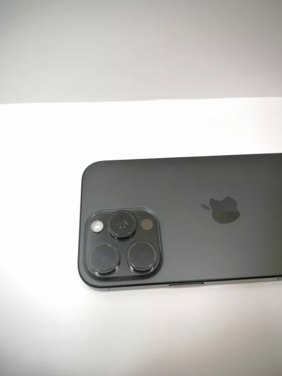 TELEFON IPHONE 16 PRO 256GB 100%