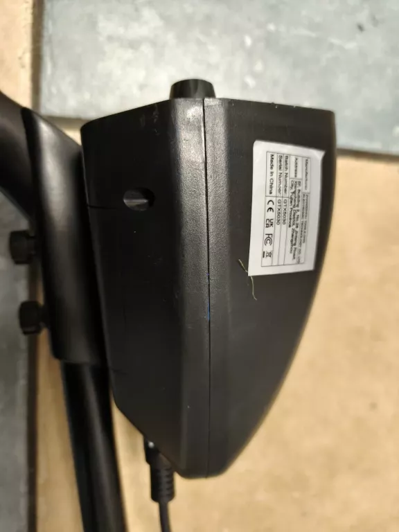 WYKRYWACZ METALI METALU DETEKTOR METALU PROFESJONALNY CZUŁY GTX5030