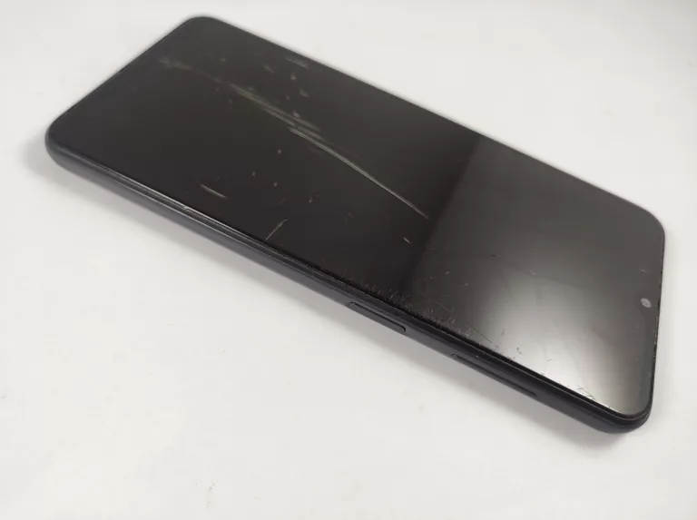 SAMSUNG GALAXY A13 64GB 4GB POPĘKANY