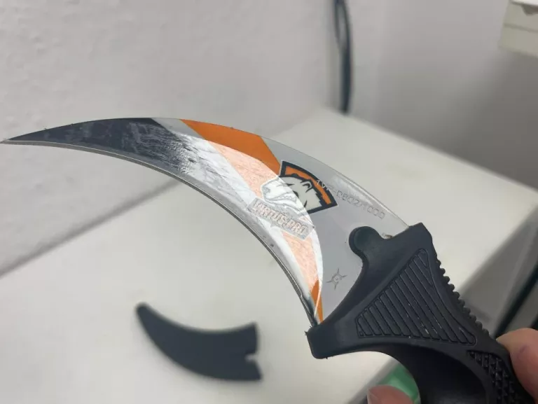 noz-fadecase-team-karambit-virtus-pro-kod-producenta-0000