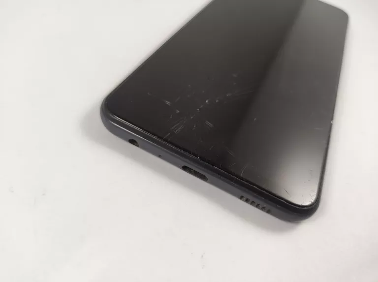 SAMSUNG GALAXY A13 64GB 4GB POPĘKANY