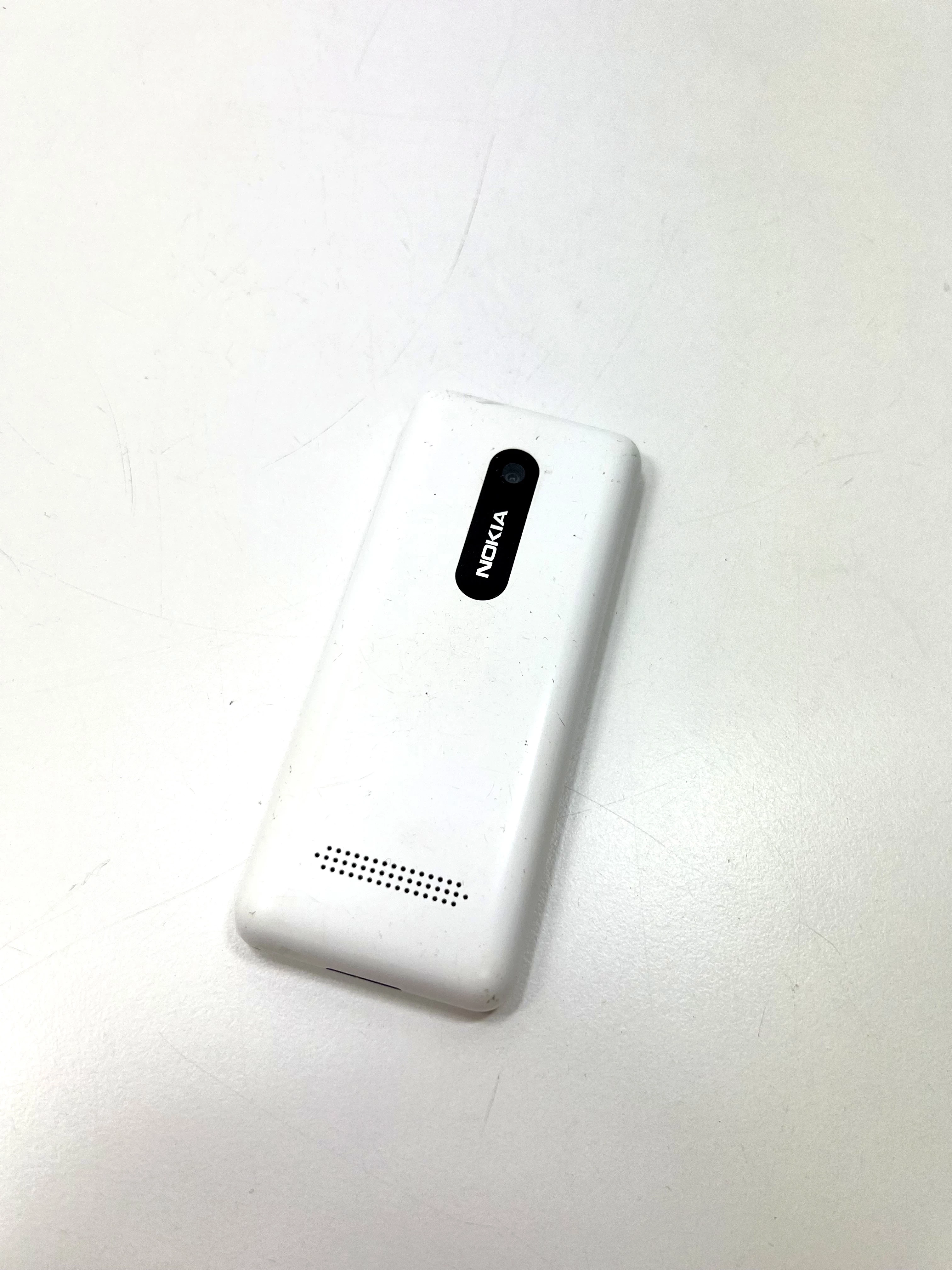telefon-nokia-2061-bez-sim-locka-stan-11323-2
