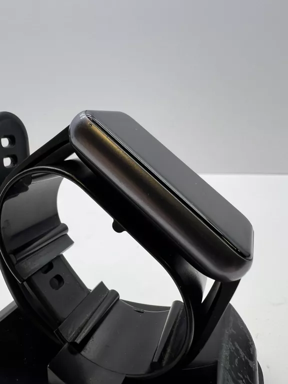 smartwatch-realme-band-2-stan-11323-2