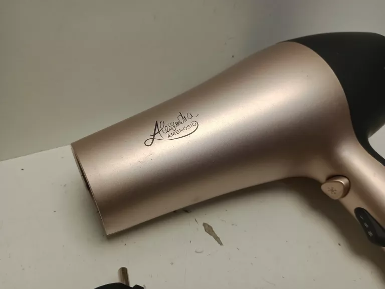 PROFESJONALNA SUSZARKA DO WŁOSÓW ALESSANDRA AMBROSIO 2200 W