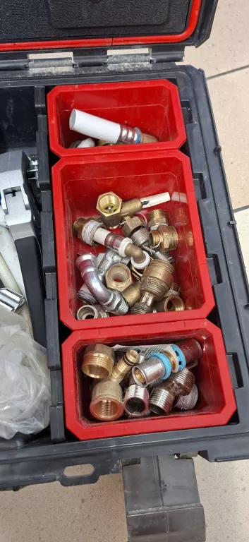ZESTAW HYDRAULICZNY SKRZYNKA