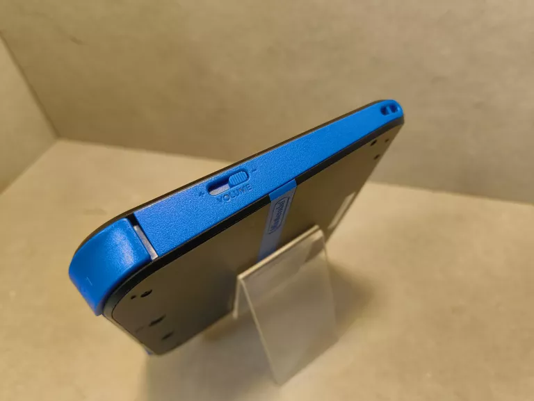 KONSOLA NINTENDO 2DS + ZASILACZ, GRA POKEMON SUN