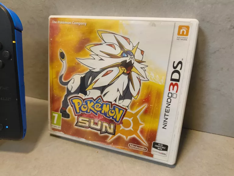 KONSOLA NINTENDO 2DS + ZASILACZ, GRA POKEMON SUN