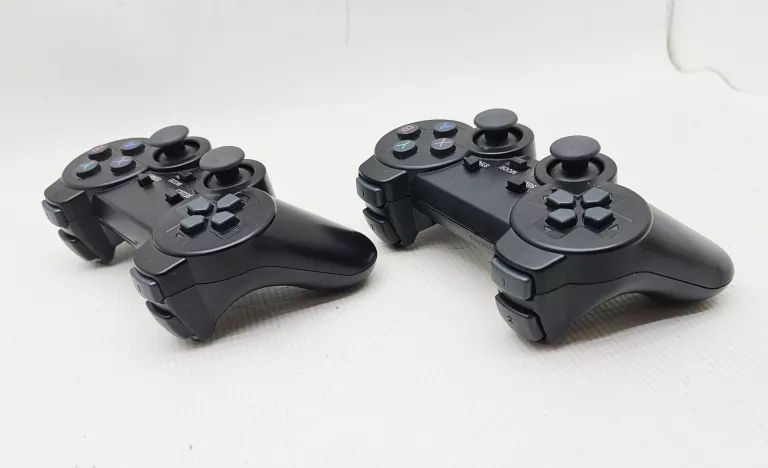 GAME STICK + DWA PADY