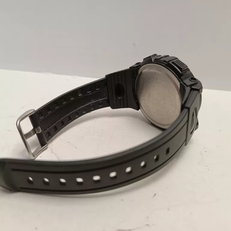 ZEGAREK SKMEI 1303