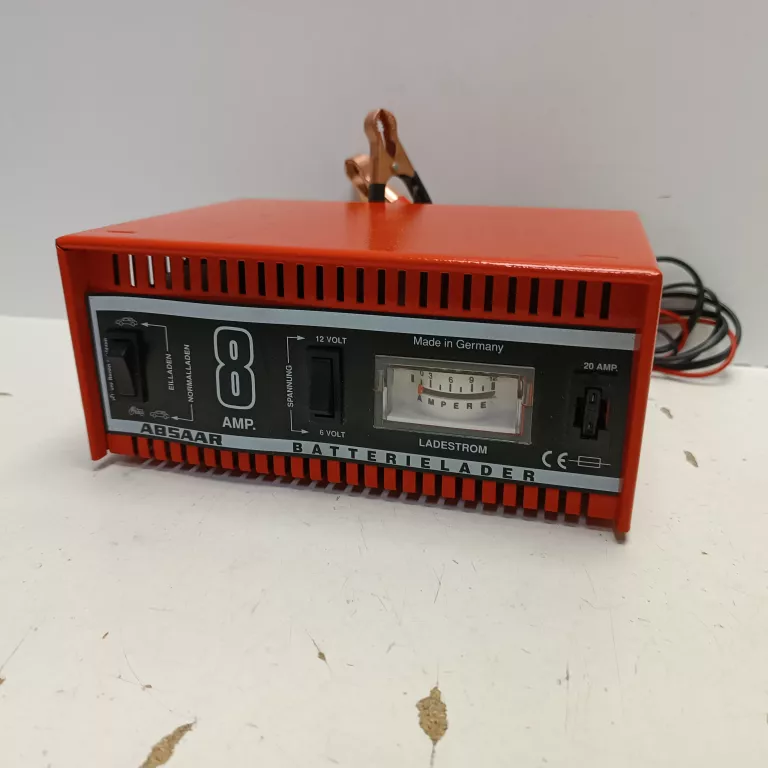 ABSAAR AUTOMATYCZNY PROSTOWNIK DO AKUMULATORA 12V 6A