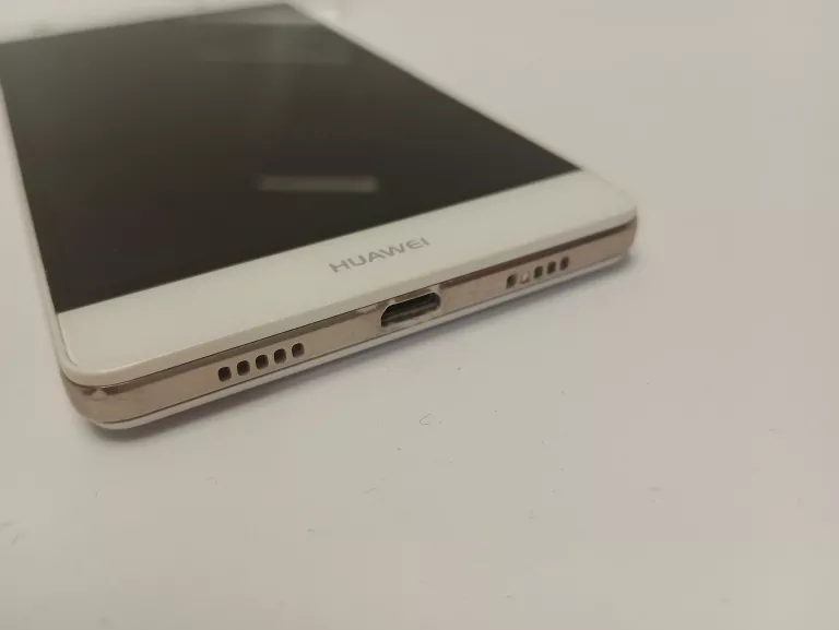 TELEFON HUAWEI P8 LITE 2/16 GB