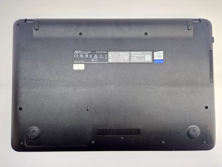 LAPTOP ASUS X540B AMD A4 4 RAM 256 SSD