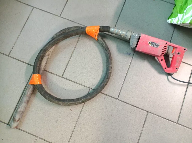 WIBRATOR DO BETONU + BUŁAWA RIPPER