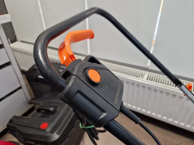 kosiarka-elektryczna-handy-yk1002-1000w-marka-248811-1936255